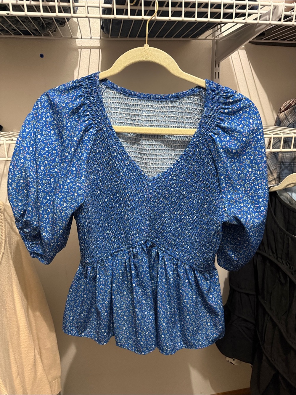 Smocked V-Neck Peplum Blouse - Blue Floral